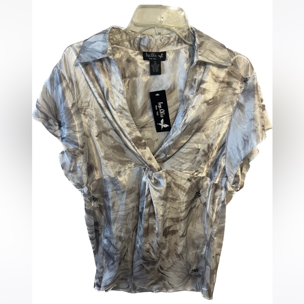 NWT size XL womens top